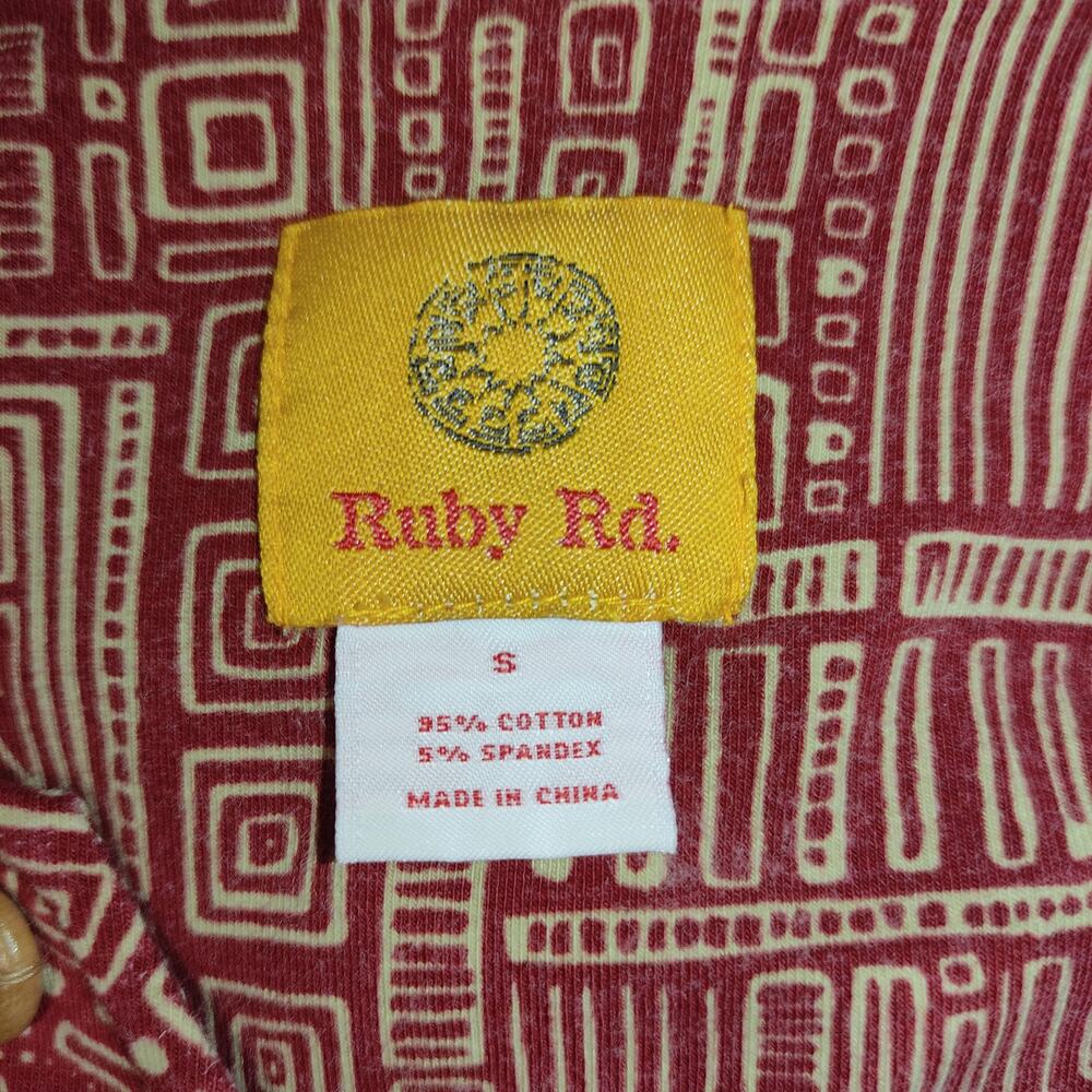 Ruby Rd. Geometric Print Boho Top - Picture 10 of 13